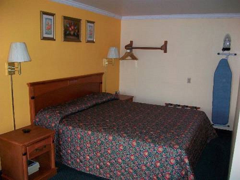 City Center Motel Indio Exterior photo