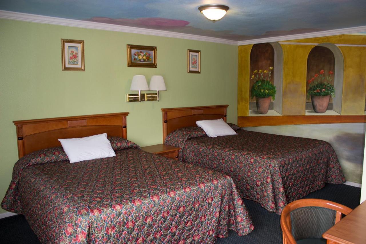 City Center Motel Indio Room photo